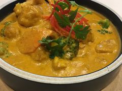 咖喱时蔬配手抓饼-若蘭慈·无国界素食料理(欢乐海岸店)