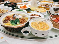 -金时代顺风大酒店(临港百联店)