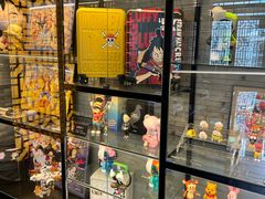 -成都中升之星奔驰4S店