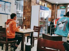 大堂-方中山胡辣汤(航海东路店)
