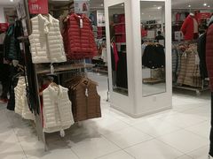 -优衣库(南京建邺万达广场店)