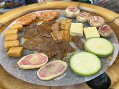 -阿昌白族石板烧·菌锅(大理古城店)