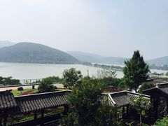 -南北湖湖光山居度假酒店