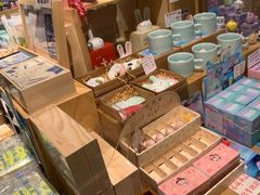 零售区-猫的天空之城概念书店(苏州诚品店)
