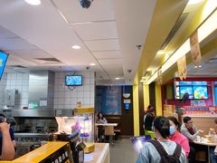 -麦当劳(呼市新华东街店)