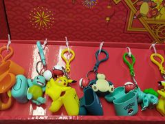 -全家便利店(襄阳南路店)