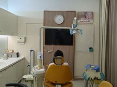 -维乐口腔(美维云门诊陆家嘴店)