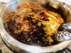 全红味锅底-肖肖酸萝卜鱼火锅(总店)