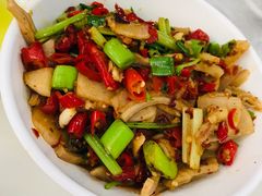 -红色湘菜馆(春风店)