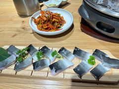 烤鳗鱼-青瓦餐厅·生鱼片·韩园烤肉(西塔店)