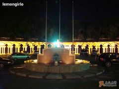 -月亮河温泉度假酒店