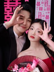 -雪中彩影婚纱摄影·微光艺术中心