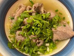 生烫牛肉-冯烫烫跷脚牛肉·川菜小馆(武胜西街店)