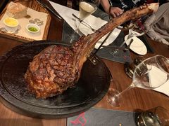 -恰餐厅及酒吧 CHAR Bar & Grill (北京丽都皇冠假日店)