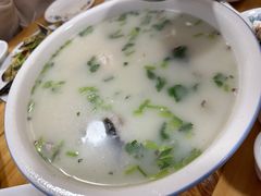-美顺香食府鱼头老店(雪野湖店)