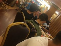 等位区-深运潮州粥(东门店)