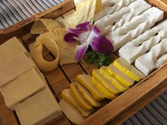 -滇釜火锅·能喝汤的火锅(车公庄店)