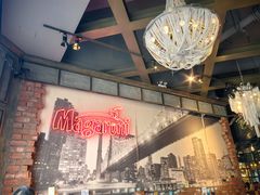 -玛格萝妮(汇智国际商业中心店)