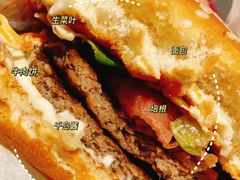 培根蔬萃双层牛堡-麦当劳(杭州三花国际店)