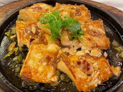 铁板酸菜豆腐-御满江海鲜酒家(洛溪新城店)
