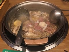 -大头椰·椰子鸡火锅(新梦店)
