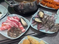 -金滏山烤肉·海鲜·火锅自助餐厅(襄阳万达店)