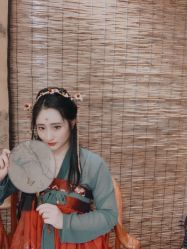 -汉仪华裳汉服馆(打浦桥店)