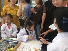 -大连何氏眼科医院