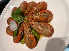 -侬佳蒸菜馆(听潮店)