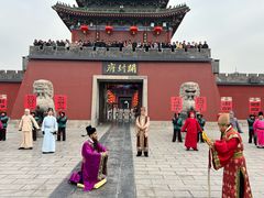 -开封府