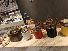 -筠咖啡西餐厅(上海国展宝龙丽筠酒店)