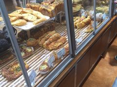 -苹果花园(乳山路店)