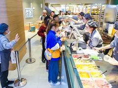 -奈雪的茶(亨特国际广场店)