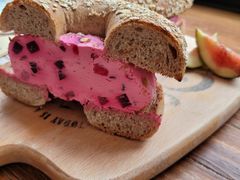 -Catch Bagel(芳草地店)