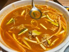 酸汤小豆捞肉-树厨贵州菜(大十字店)