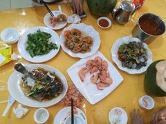 -春园海鲜广场D区6号(钟姐海鲜加工店)