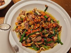 -爱碗亭·鲜炒湖南菜(壹城中心店)