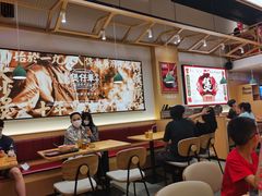 大堂-华记煲仔华·煲仔饭(市桥易发店)