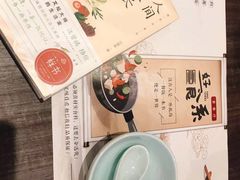 -钟书阁(群光广场店)