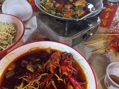 -老街烧烤大排档·地道湖北菜·龙虾馆(汉口火车站店)