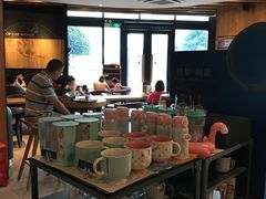 -星巴克臻选(莘庄仲盛店)