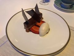 -迪拜帆船酒店海底餐厅