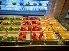 -涨巢·潮玩水疗局