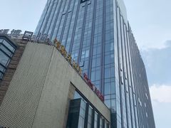 -绿地新都会