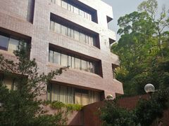 -香港大学