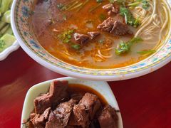 -金杨拉面王小吃面馆·牛三宝面·红烧牛肉粉