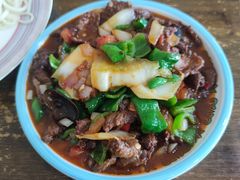 -歹歹的加个面过油肉拌面