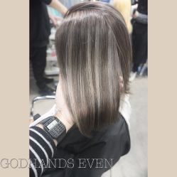 -God Hands发型设计复古会所
