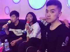 -歌友汇KTV(大悦城11层店)