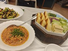 -品海楼·大连海胆锅贴馆(东港店)